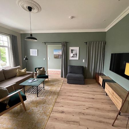 Neuenburg  Luxus Lindenhof Apartments -Ferienwohnungen In Friesland An Der Nordsee Am Naturschutzgebiet Urwald מראה חיצוני תמונה