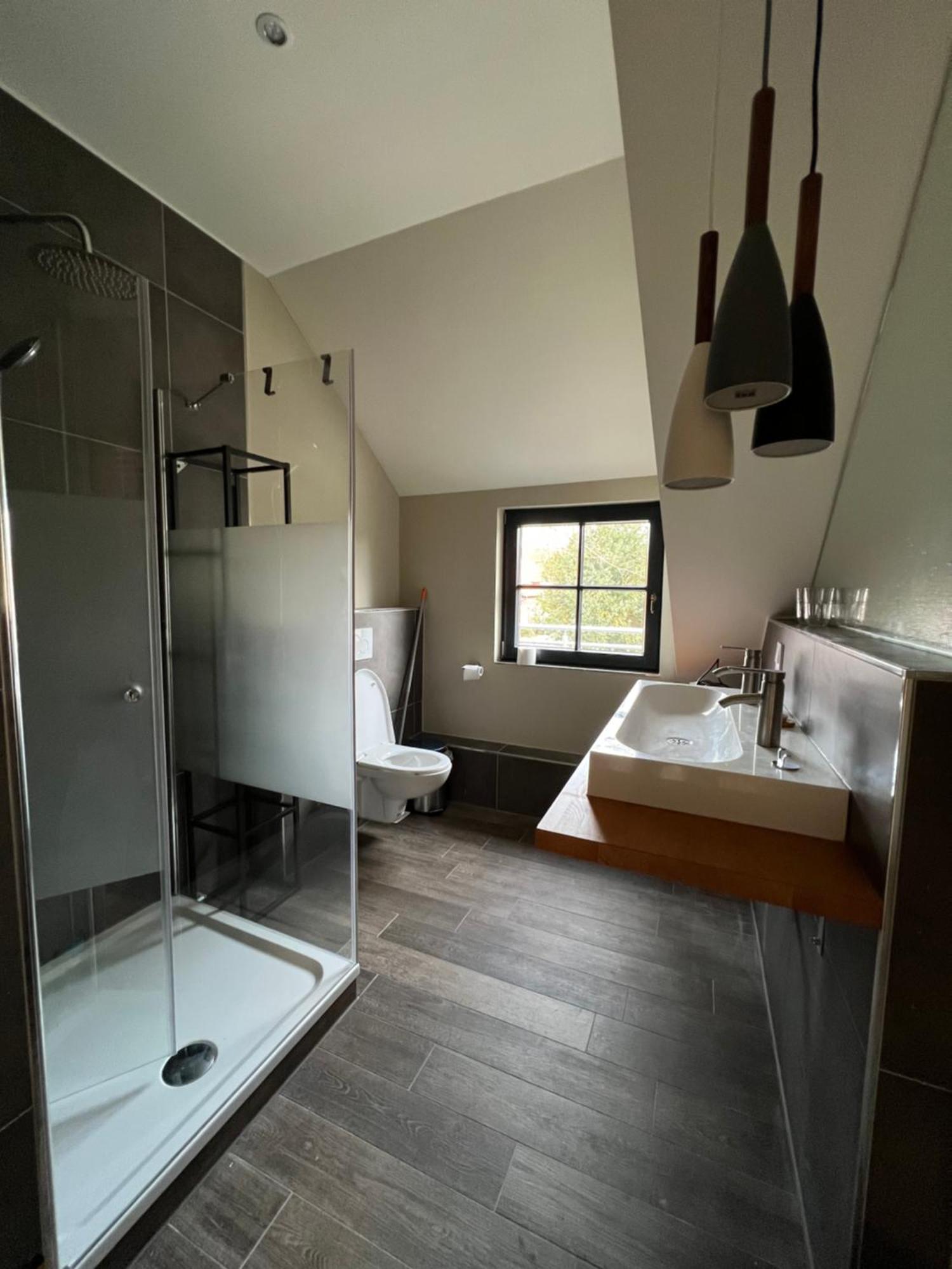 Neuenburg  Luxus Lindenhof Apartments -Ferienwohnungen In Friesland An Der Nordsee Am Naturschutzgebiet Urwald חדר תמונה