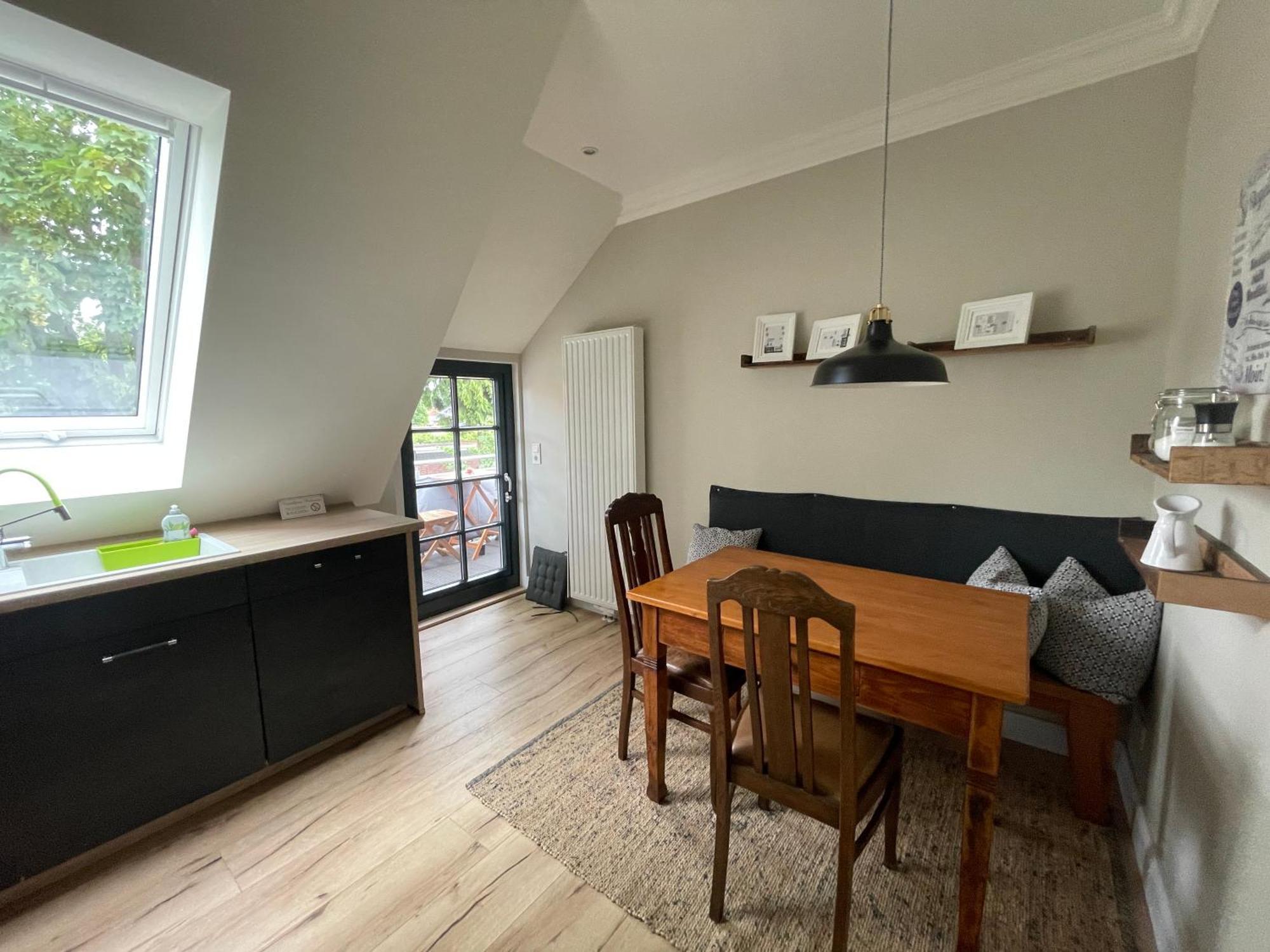 Neuenburg  Luxus Lindenhof Apartments -Ferienwohnungen In Friesland An Der Nordsee Am Naturschutzgebiet Urwald מראה חיצוני תמונה