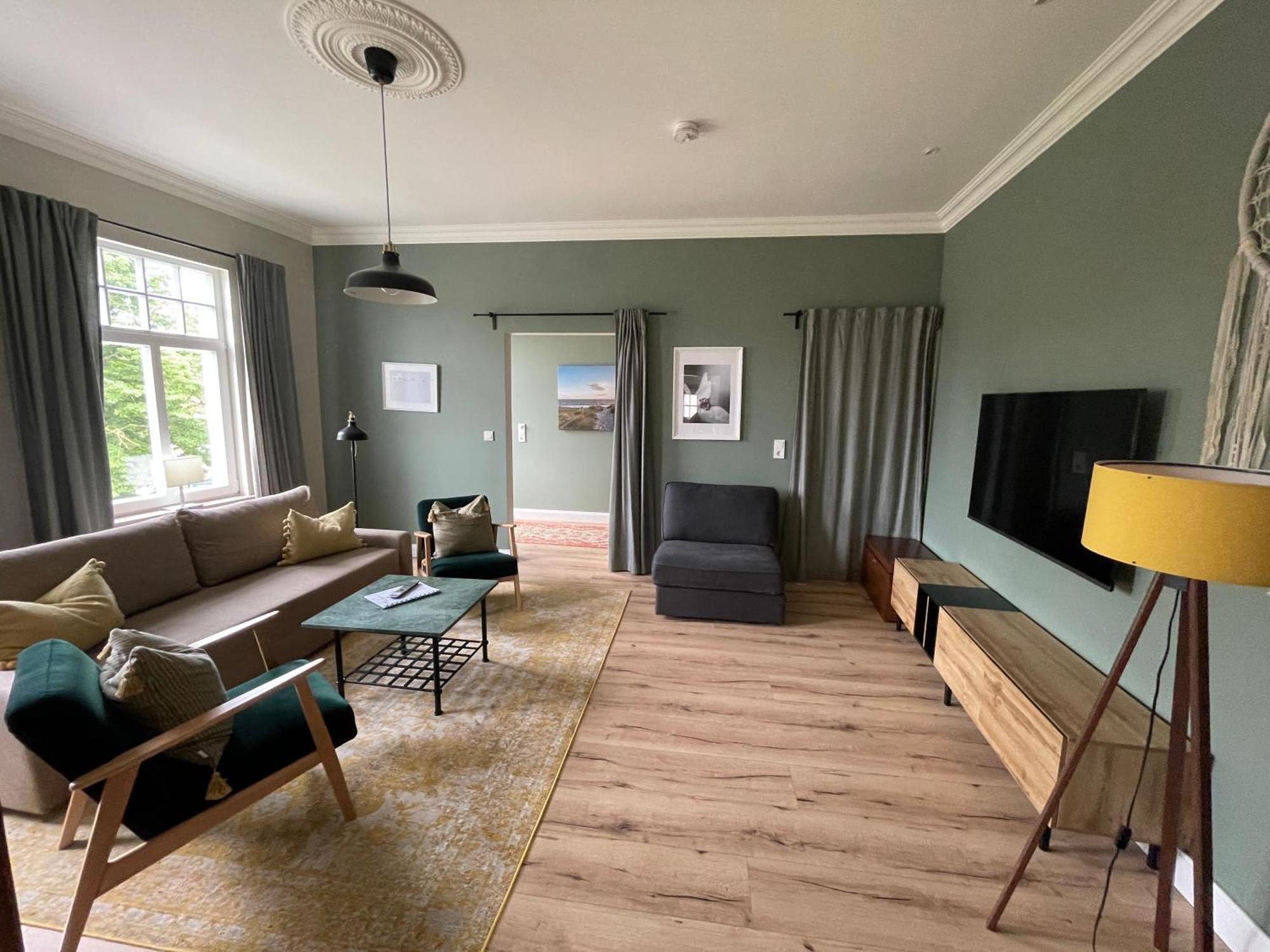 Neuenburg  Luxus Lindenhof Apartments -Ferienwohnungen In Friesland An Der Nordsee Am Naturschutzgebiet Urwald מראה חיצוני תמונה
